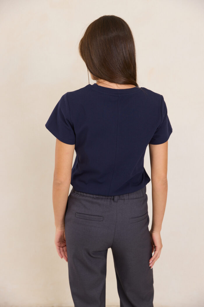 חולצת בייס ניקי - Image 17