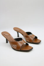 Kelly Sandal