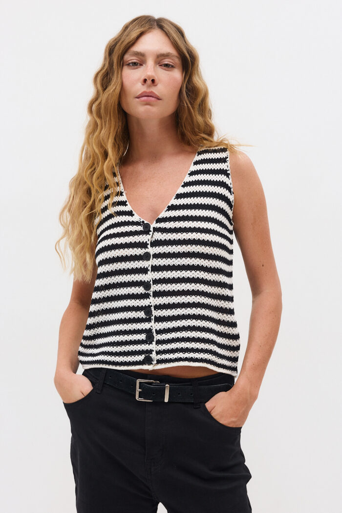 Ninet Vest - Image 8