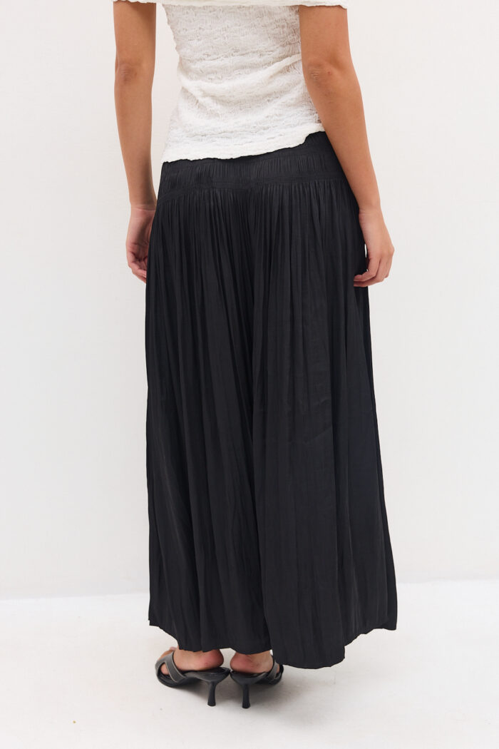 Ruched Skirt - Image 8