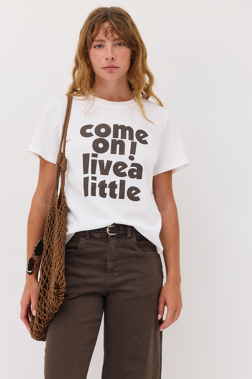 yucca-8-7126636 Living T-Shirt - Image 1
