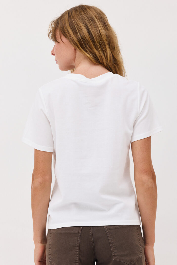 Living T-Shirt - Image 13