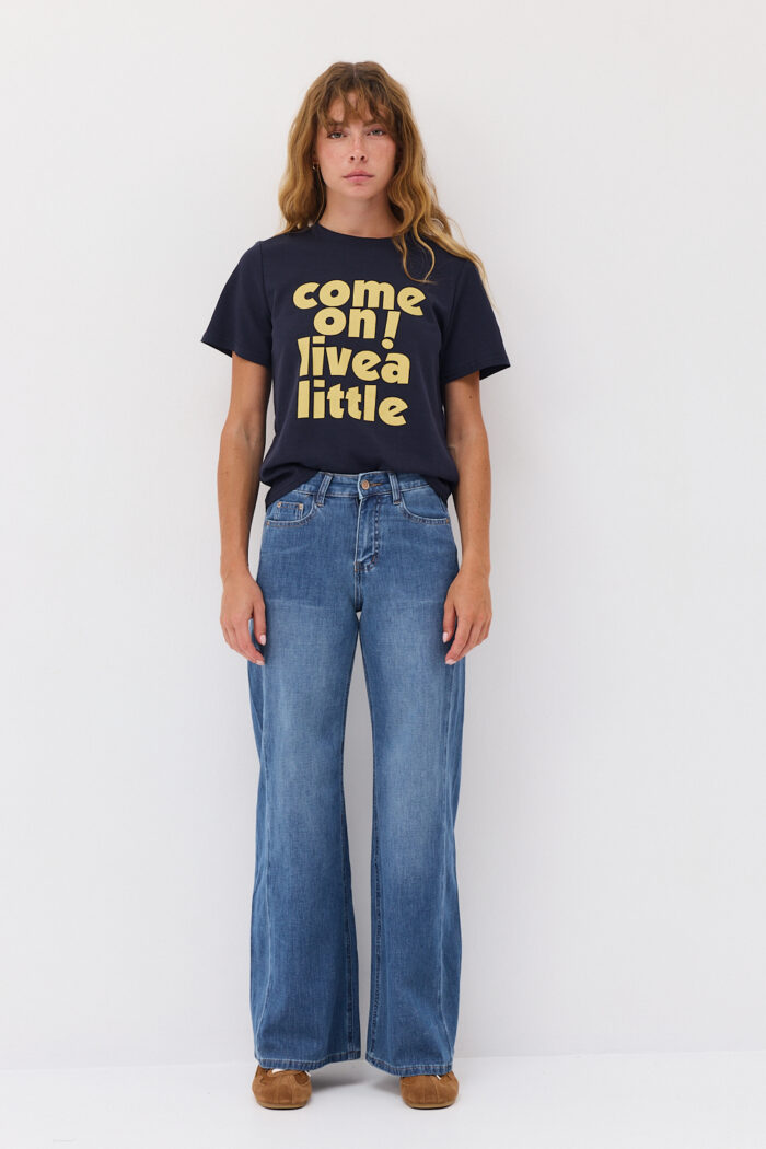 Living T-Shirt - Image 2